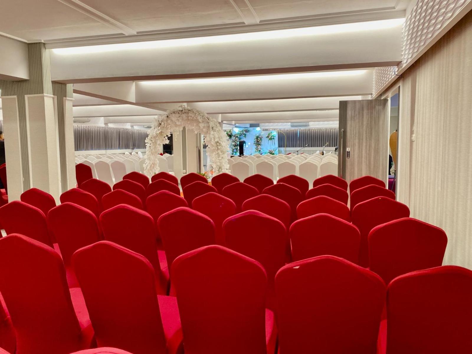 All Nite And Day Hotel Alam Sutera Serpong Luaran gambar