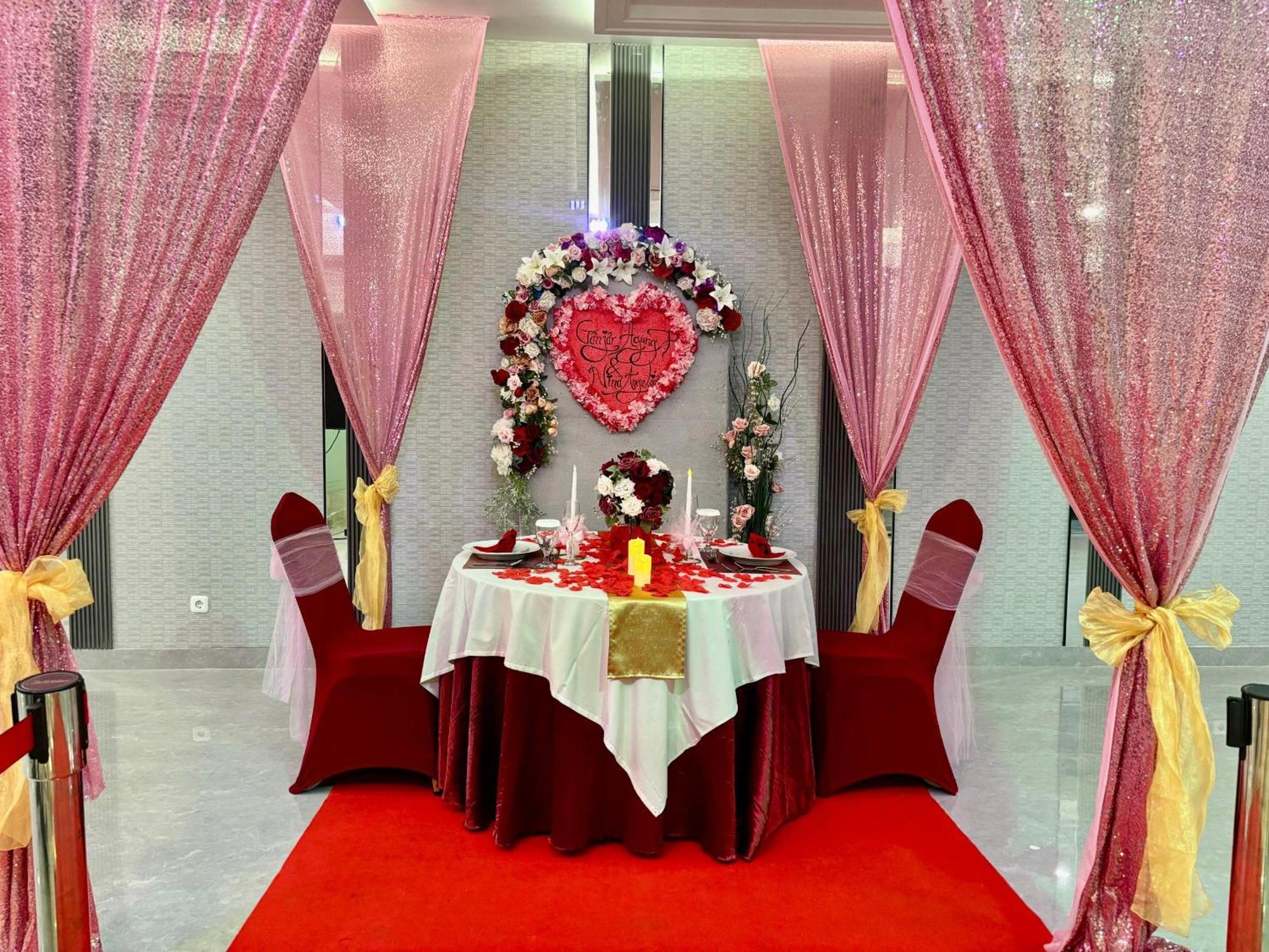 All Nite And Day Hotel Alam Sutera Serpong Luaran gambar